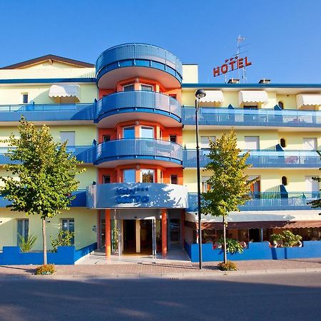 Hotel Catto Suisse Caorle Exterior foto